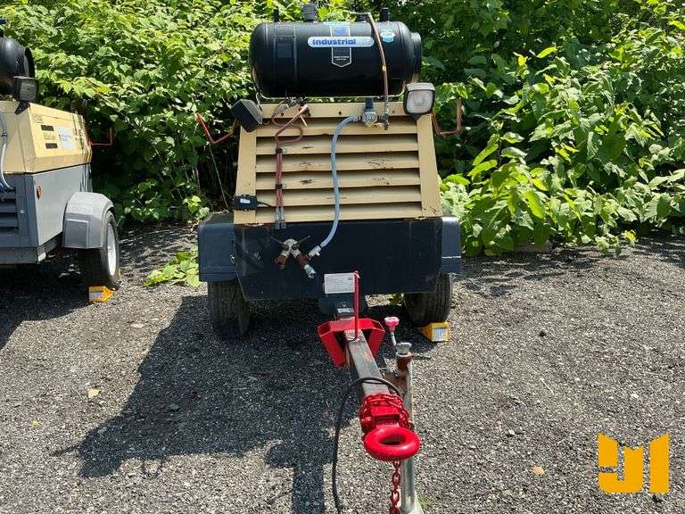 2006 ATLAS COPCO XAS 97 185 CFM TRAILER MOUNTED AIR COMPRESSOR SN: 8972425001