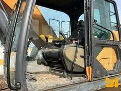 2017 CASE CX350D HYDRAULIC EXCAVATOR SN: DAC350K7NHS7P1236