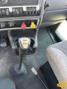 2010 KENWORTH T800 TANDEM AXLE DAY CAB TRUCK TRACTOR VIN: 1XKDDO9X2AJ269395