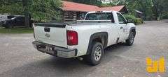 2007 CHEVROLET SILVERADO REGULAR CAB 4X2 PICKUP VIN: 1GCEC14C87E527045