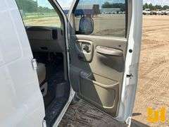 2001 GMC SAVANA 2WD CARGO VAN VIN: 1GTFG29R011235187