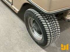 WESTERN GOLF CART SN: 40010512886