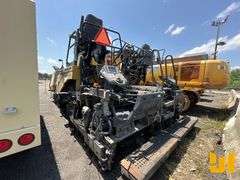 2015 CATERPILLAR AP1000F RUBBER TIRE PAVER  SN: CATAP100KAC400131