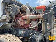 2018 PETERBILT 567 TANDEM AXLE REAR DISCHARGE MIXER TRUCK VIN: 1NPCL70XXJD466029