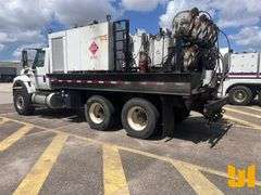 2010 INTERNATIONAL 7400 SBA T/A FUEL & LUBE TRUCK VIN: 1HTWGAAT8AJ214575
