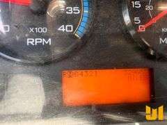 2010 INTERNATIONAL 7400 SBA T/A FUEL & LUBE TRUCK VIN: 1HTWGAAT8AJ214575