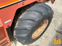 1996 DITCH WITCH 4500DD TRENCHER SN: 3N1081