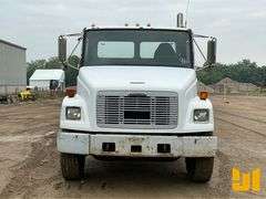 1996 FREIGHTLINER FL80 TANDEM AXLE FLATBED TRUCK VIN: 1FVXJLBB3TL599057