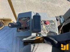 2005 CATERPILLAR CS-533E SINGLE DRUM VIBRATORY ROLLER SN: CATCS533EDAK00316