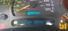 2003 CHEVROLET  SILVERADO 2500 S/A UTILITY TRUCK VIN: 1GBHC24UX3E110682
