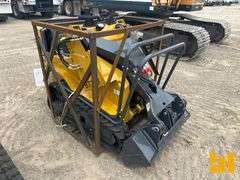 UNUSED 2025 BISONTEK BT360 MULTI TERRAIN LOADER SN: BT25010131