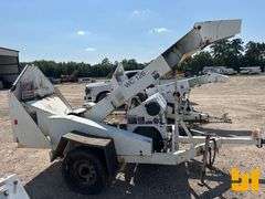 2009 ALTEC WC126 PORTABLE CHIPPER SN: 5WDS110119S200229