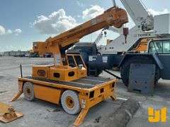 2012 BRODERSON IC35-2F CARRY DECK CRANE SN: 6706135
