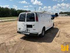 2001 GMC SAVANA 2WD CARGO VAN VIN: 1GTFG29R011235187