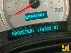 2004 HUMMER H2 VIN: 5GRGN23U14H101399 4WD