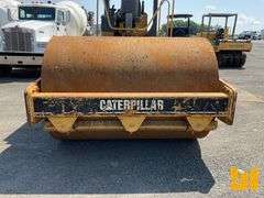 2005 CATERPILLAR CS-533E SINGLE DRUM VIBRATORY ROLLER SN: CATCS533EDAK00316