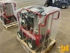 UNUSED 2025 EASY-KLEEN MAGNUM GOLD 4000 PRESSURE WASHER SN: 2525124