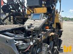 2015 CATERPILLAR AP1000F RUBBER TIRE PAVER  SN: CATAP100KAC400131
