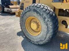 2005 CATERPILLAR CS-533E SINGLE DRUM VIBRATORY ROLLER SN: CATCS533EDAK00316
