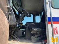 2005 KENWORTH W900B TRI-AXLE REAR DISCHARGE MIXER TRUCK VIN: 1NKWL50X35R071819