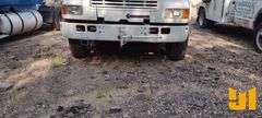 2001 INTERNATIONAL 4700 S/A BUCKET TRUCK VIN: 1HTSCAAN11H339971
