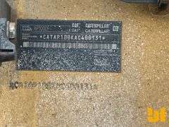 2015 CATERPILLAR AP1000F RUBBER TIRE PAVER  SN: CATAP100KAC400131