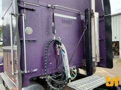 1999 FREIGHTLINER FLD120 TANDEM AXLE TRUCK TRACTOR VIN: 1FUYDSEB5XPA02756