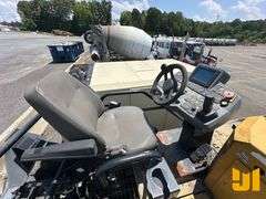 2015 CATERPILLAR AP1000F RUBBER TIRE PAVER  SN: CATAP100KAC400131