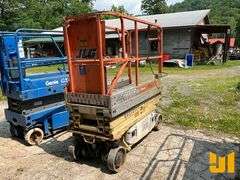 2004 JLG 1930ES AERIAL LIFTS SN: 0200119697