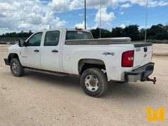 2011 CHEVROLET SILVERADO 2500HD CREW CAB 4X4 PICKUP VIN: 1GC1KVCG5BF220108