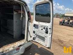2001 GMC SAVANA 2WD CARGO VAN VIN: 1GTFG29R011235187