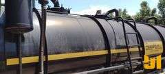 21.5’ DRAGON 110 BBL VACUUM TANK BODY, SN: 153388, HOSE