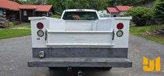 2003 CHEVROLET  SILVERADO 2500 S/A UTILITY TRUCK VIN: 1GBHC24UX3E110682