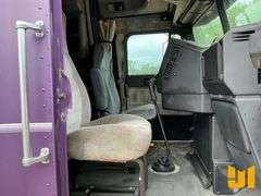 1999 FREIGHTLINER FLD120 TANDEM AXLE TRUCK TRACTOR VIN: 1FUYDSEB5XPA02756