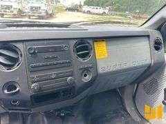 2013 FORD F-650 DEBRIS TRUCK VIN: 3FRNX6HD8DV037664
