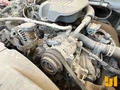 2009 CHEVROLET SILVERADO 2500HD CREW CAB 4X4 FLATBED TRUCK VIN: 1GCHK436X9F178738