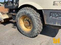 2002 INGERSOLL RAND SD-77DX TF SERIES SINGLE DRUM VIBRATORY ROLLER SN: 170882