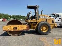 2005 CATERPILLAR CS-533E SINGLE DRUM VIBRATORY ROLLER SN: CATCS533EDAK00316