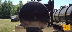 21.5’ DRAGON 110 BBL VACUUM TANK BODY, SN: 153327, HOSE