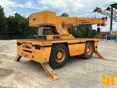 2006 BRODERSON IC-200-3F CARRY DECK CRANE SN: 161417