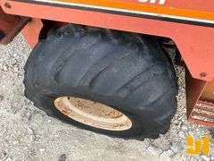 1996 DITCH WITCH 4500DD TRENCHER SN: 3N1081