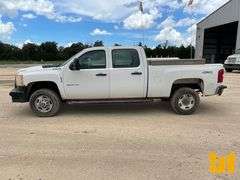 2011 CHEVROLET SILVERADO 2500HD CREW CAB 4X4 PICKUP VIN: 1GC1KVCG5BF220108