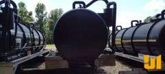 21.5’ DRAGON 110 BBL VACUUM TANK BODY, SN: 153387, HOSE
