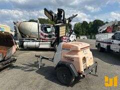2017 GENERAC  MAGNUM  4 BULB LIGHT TOWER SN: 3001969203