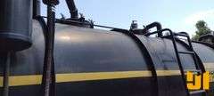 21.5’ DRAGON 110 BBL VACUUM TANK BODY, SN: 153387, HOSE