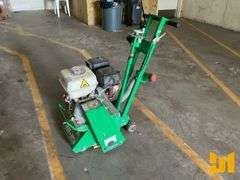 EDCO CPM-8-9H WALK BEHIND CONCRETE SAW  SN: 201210084