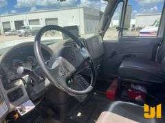 2010 INTERNATIONAL 7400 SBA T/A FUEL & LUBE TRUCK VIN: 1HTWGAAT8AJ214575