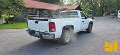 2007 GMC SIERRA 1500 REGULAR CAB 4X2 PICKUP VIN: 1GTEC14C07Z632543