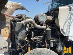 2005 KENWORTH W900B TRI-AXLE REAR DISCHARGE MIXER TRUCK VIN: 1NKWL50X35R071819