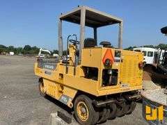 2009 VOLVO  PT-125R 9-WHEEL PNEUMATIC COMPACTION EQUIPMENT SN: 199456